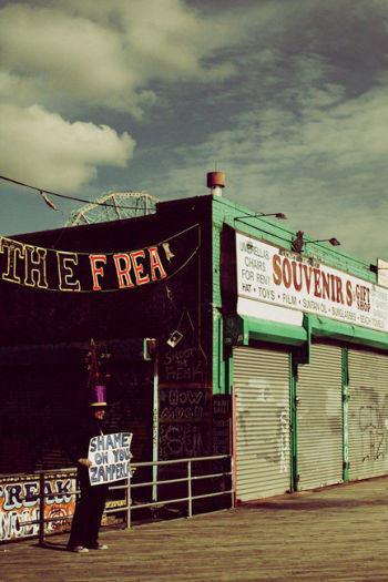nobody in Coney Island, Brooklyn